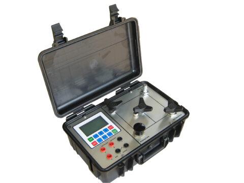 Portable Hydraulic Pressure Calibrator