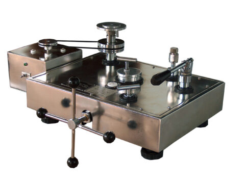 motorized dead weight testers