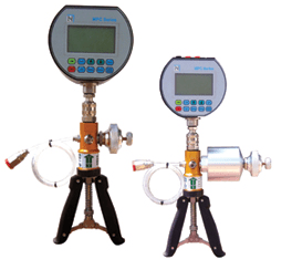 Handheld Pneumatic Pressure Calibrators