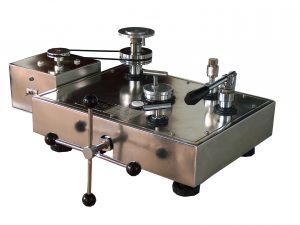 Portable and Motorized Dead Weight Testers